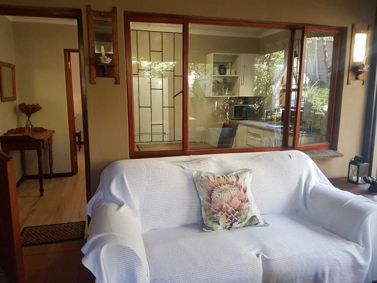 Protea Cottage George Eksteriør bilde
